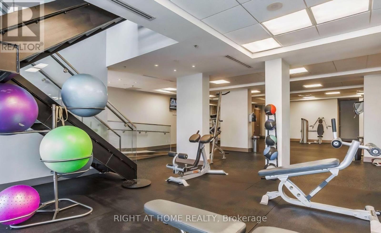 2101 - 3985 Grand Park Drive, Mississauga, Ontario  L5B 0H8 - Photo 16 - W12981692