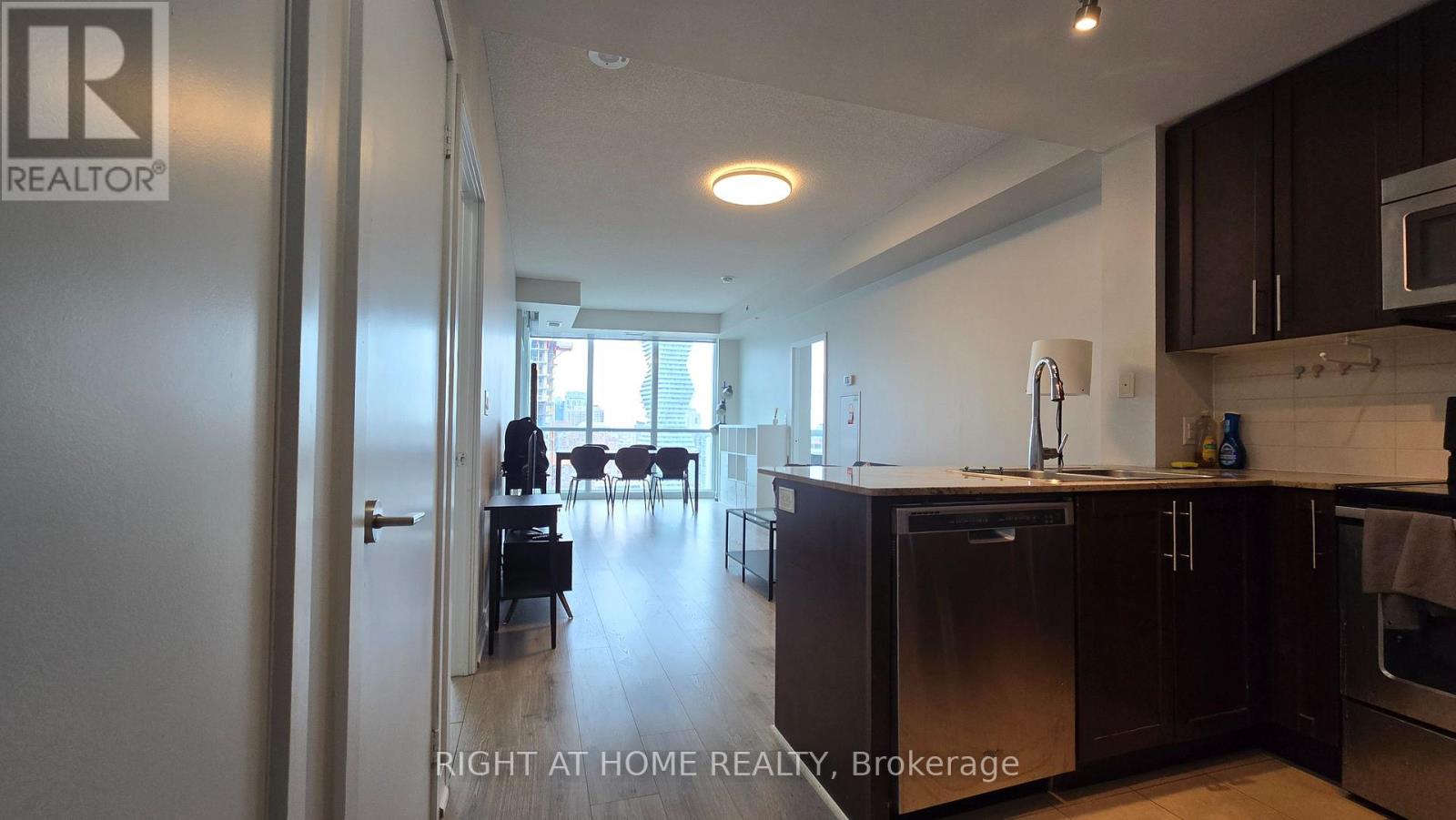 2101 - 3985 Grand Park Drive, Mississauga, Ontario  L5B 0H8 - Photo 5 - W12981692