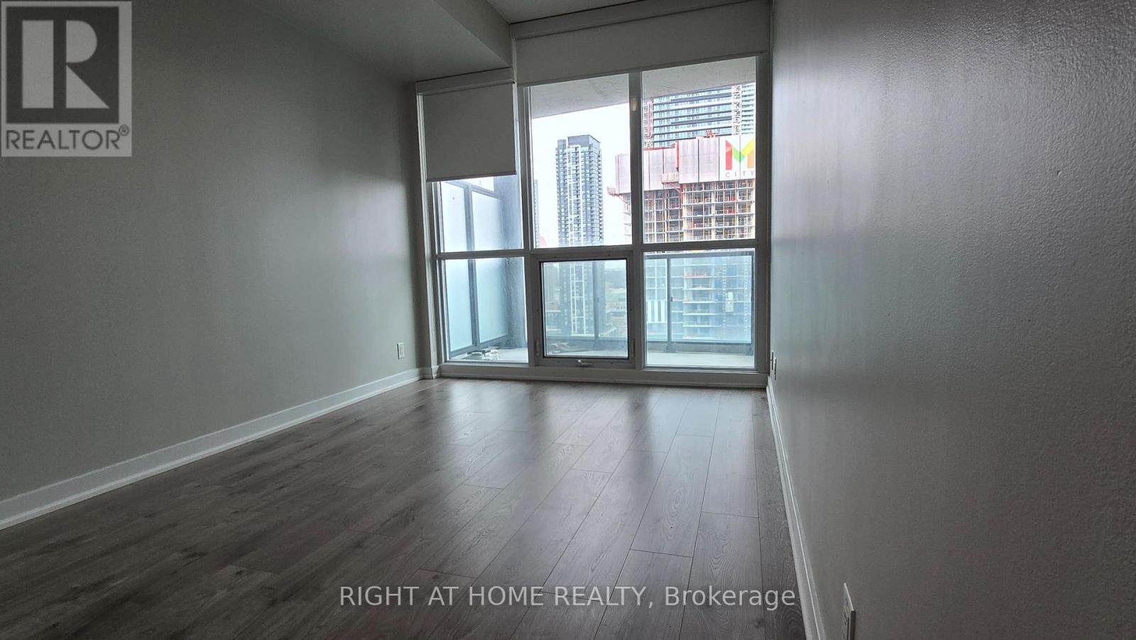 2101 - 3985 Grand Park Drive, Mississauga, Ontario  L5B 0H8 - Photo 7 - W12981692