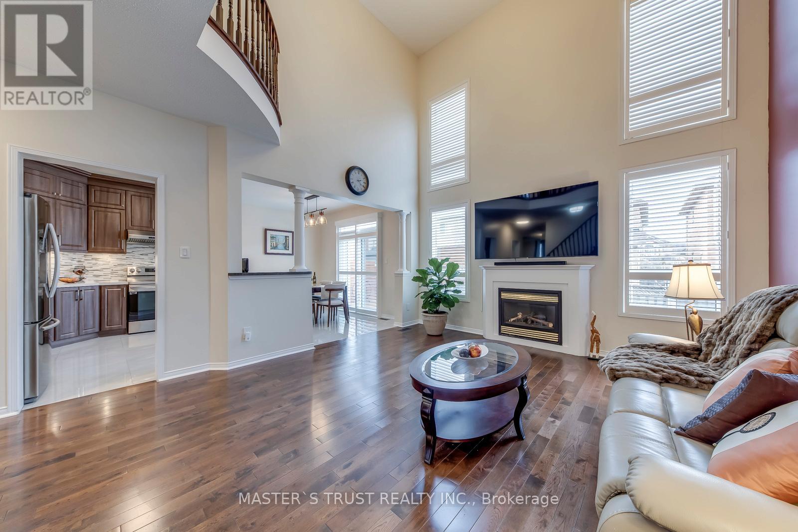 3472 Jorie Crescent, Mississauga, Ontario  L5M 7G6 - Photo 12 - W12981702