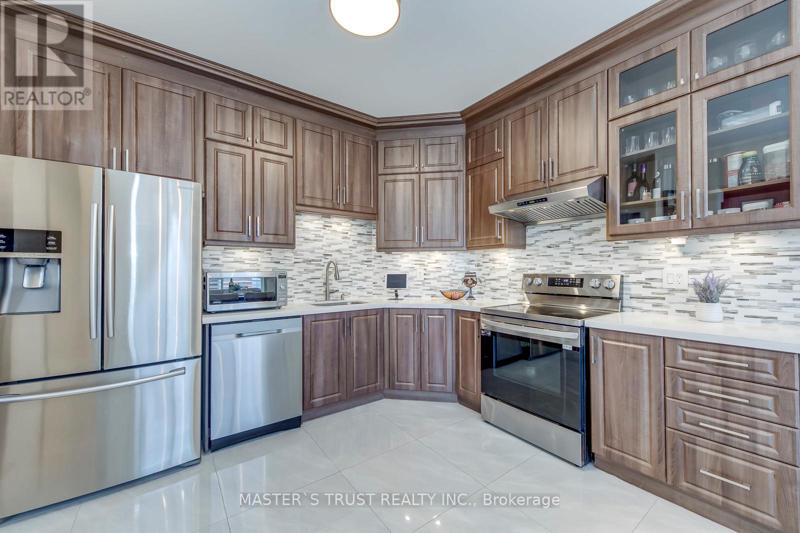 3472 Jorie Crescent, Mississauga, Ontario  L5M 7G6 - Photo 14 - W12981702