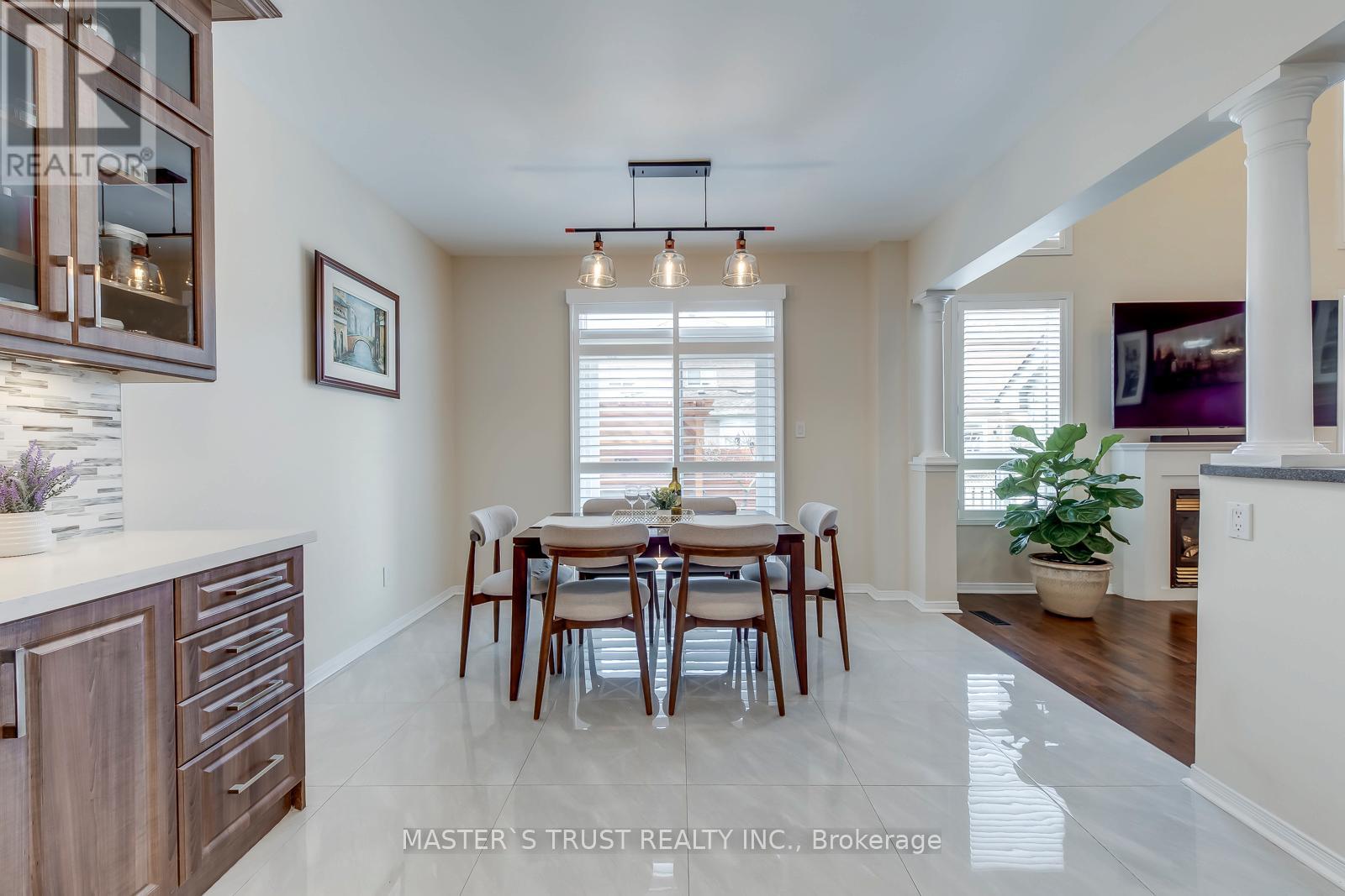 3472 Jorie Crescent, Mississauga, Ontario  L5M 7G6 - Photo 17 - W12981702