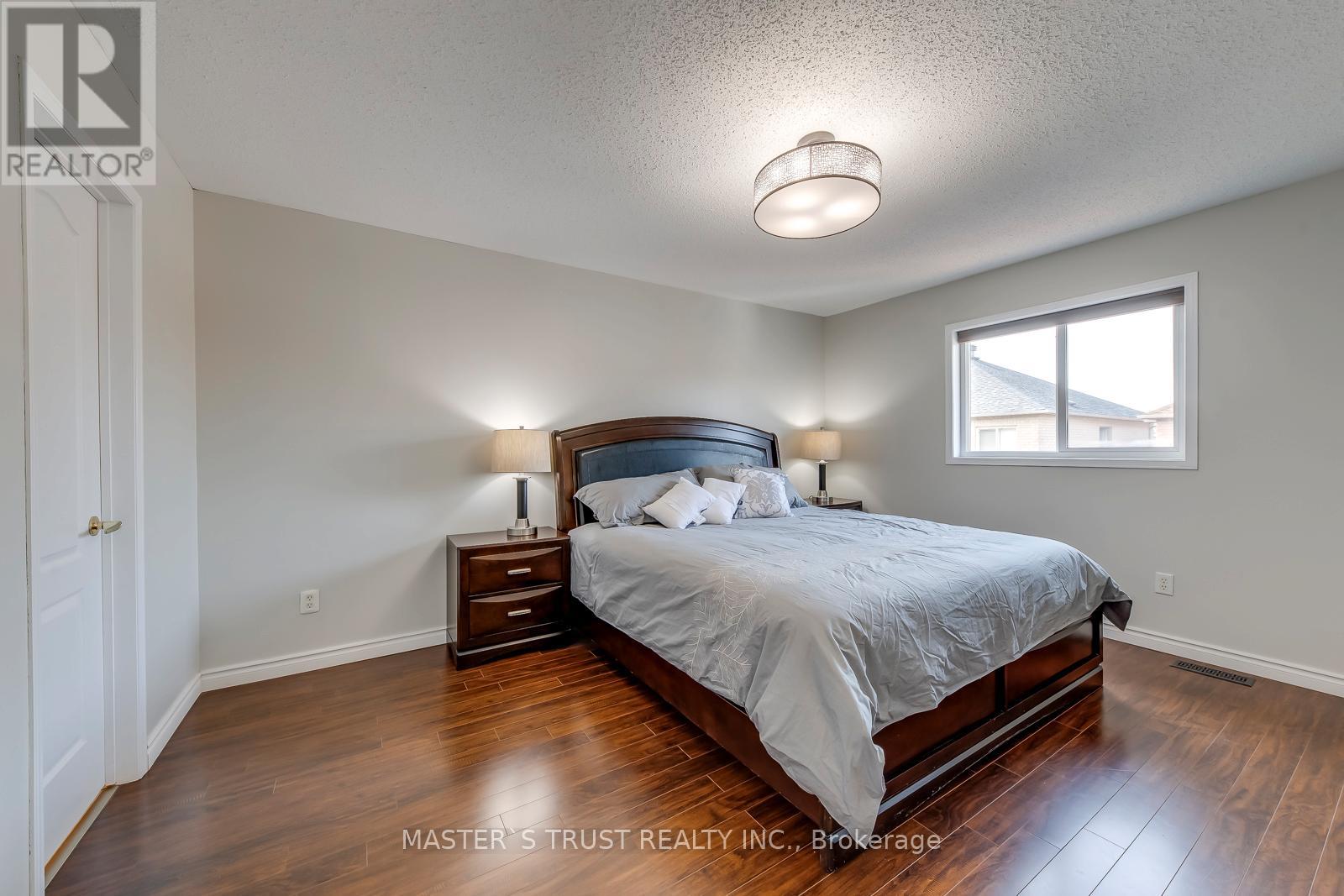 3472 Jorie Crescent, Mississauga, Ontario  L5M 7G6 - Photo 25 - W12981702