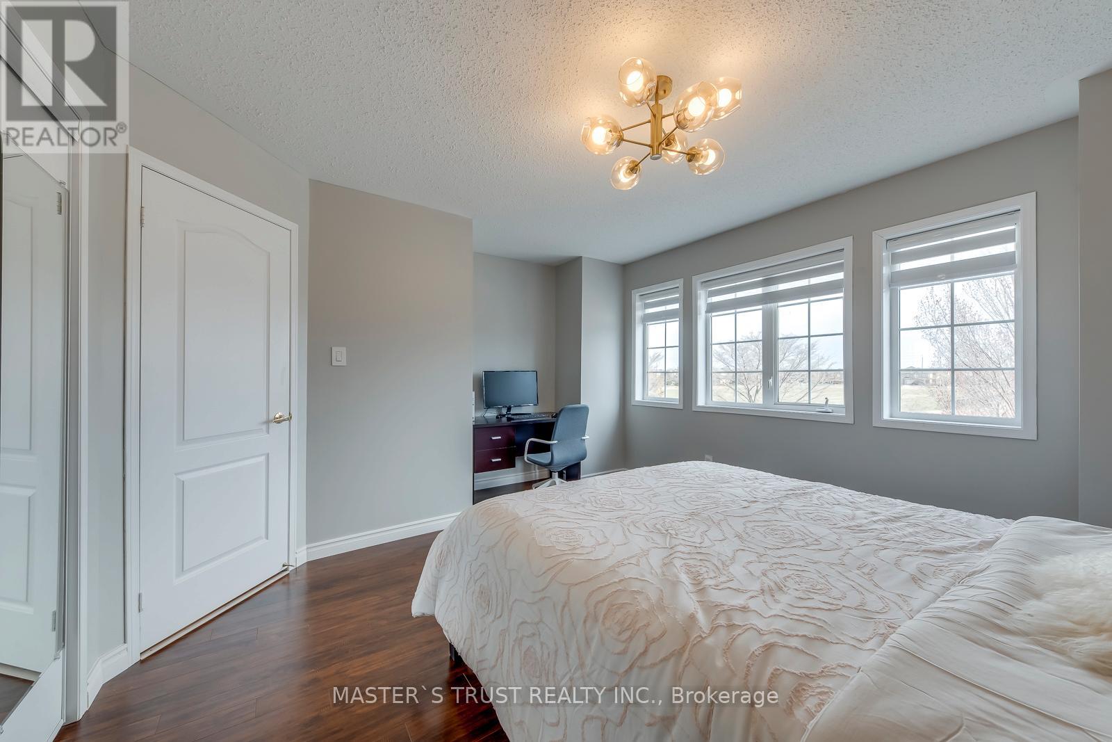 3472 Jorie Crescent, Mississauga, Ontario  L5M 7G6 - Photo 32 - W12981702