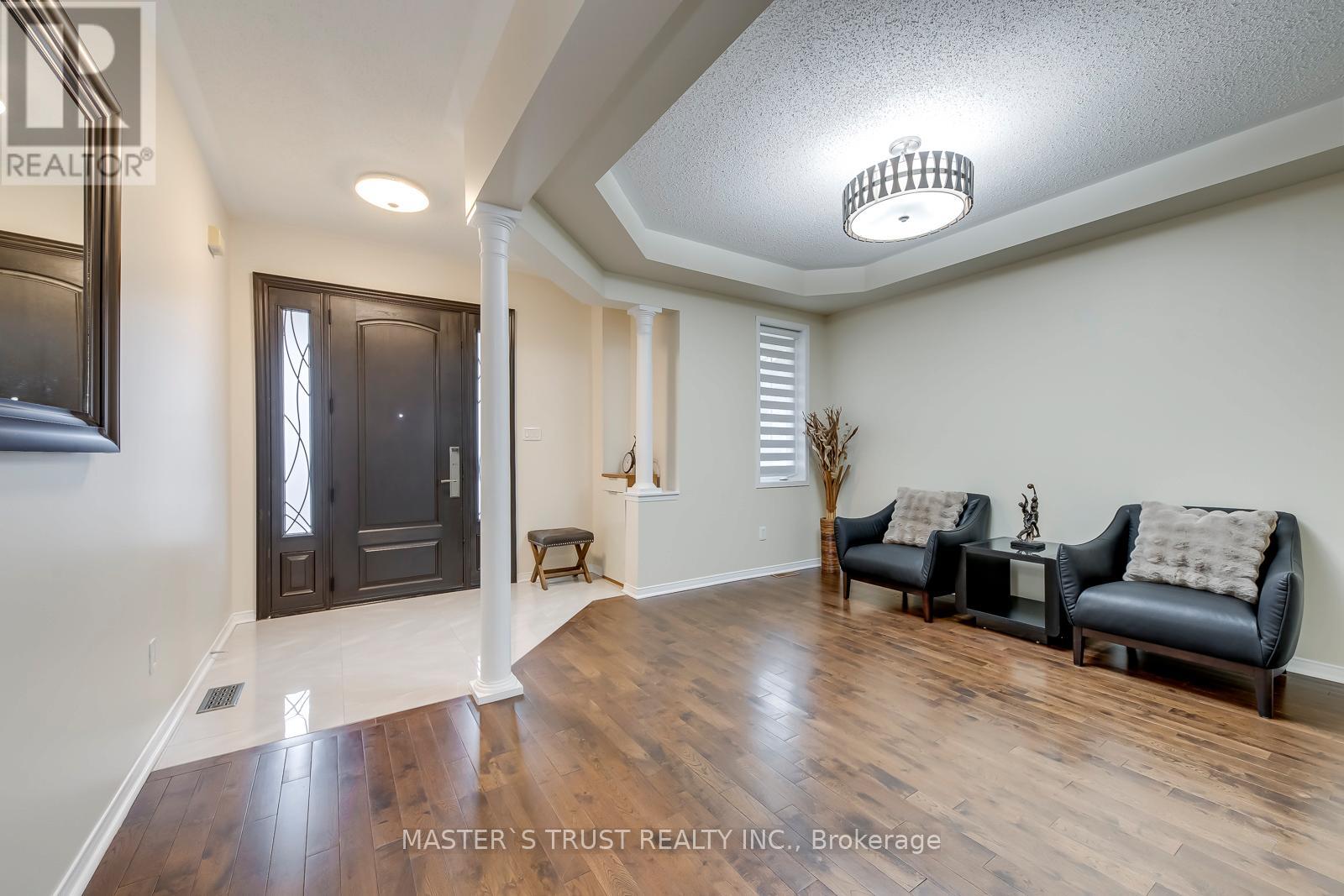 3472 Jorie Crescent, Mississauga, Ontario  L5M 7G6 - Photo 4 - W12981702