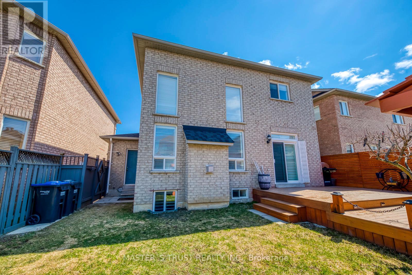 3472 Jorie Crescent, Mississauga, Ontario  L5M 7G6 - Photo 46 - W12981702