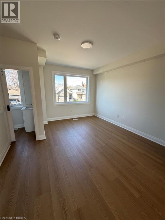 167 Fifth Avenue, Brantford, Ontario  N3S 1A3 - Photo 5 - 40819368