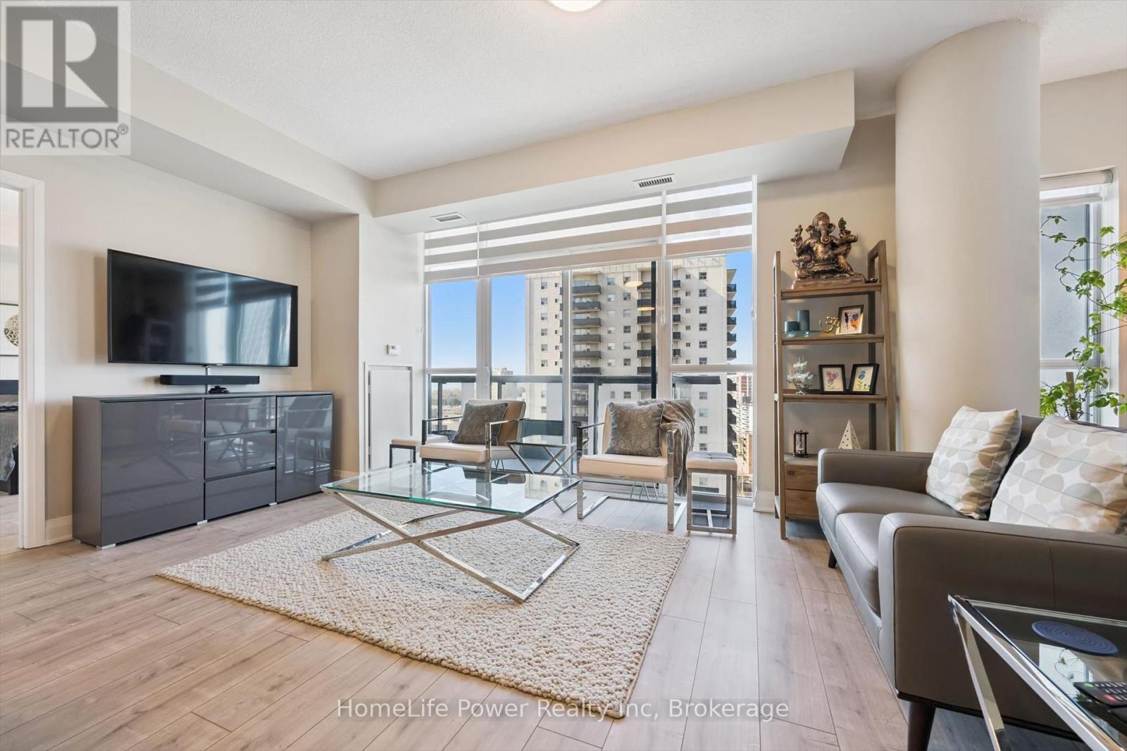 1201 - 1 Hurontario Street, Mississauga, Ontario  L5G 0A3 - Photo 16 - W12977002