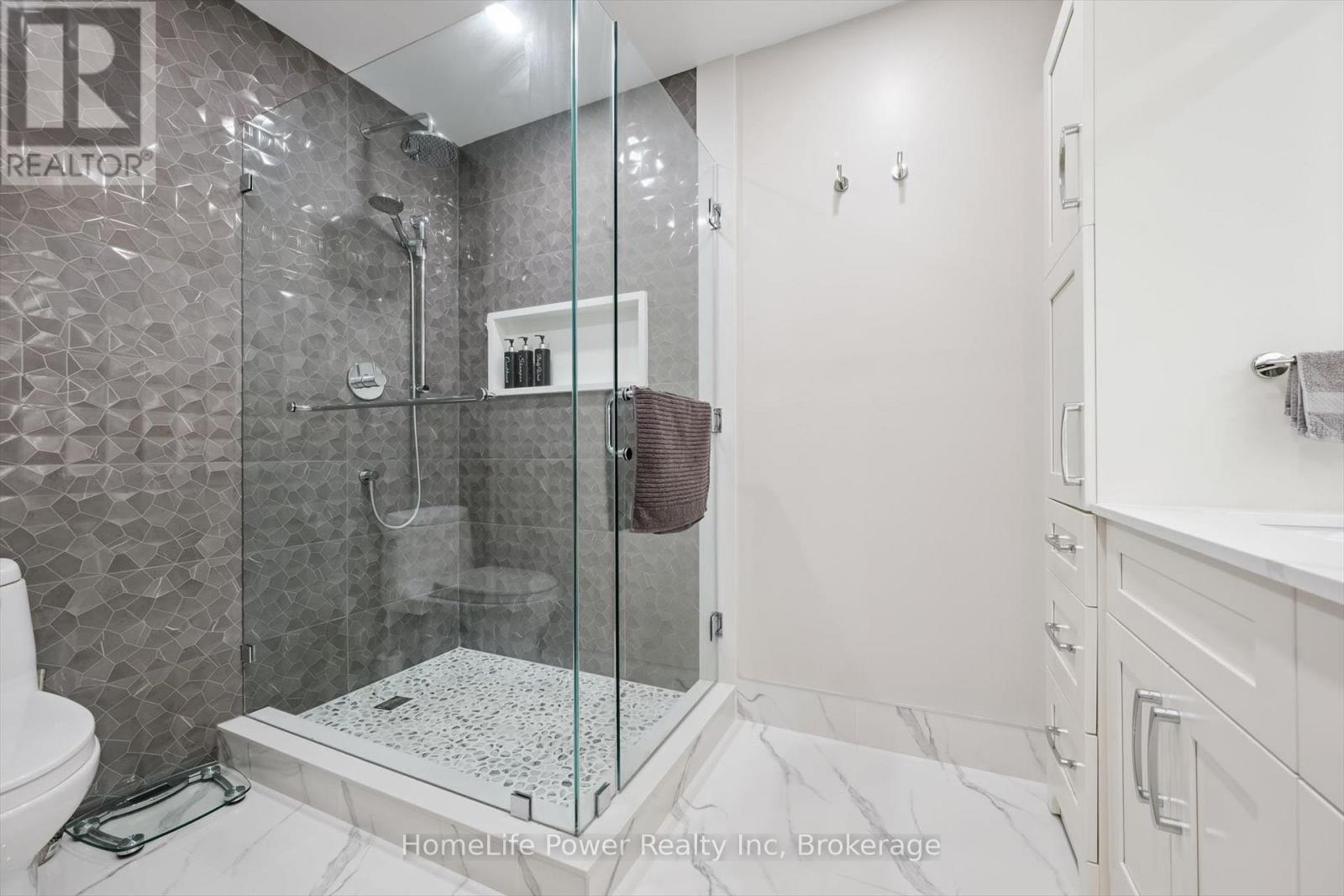 1201 - 1 Hurontario Street, Mississauga, Ontario  L5G 0A3 - Photo 24 - W12977002