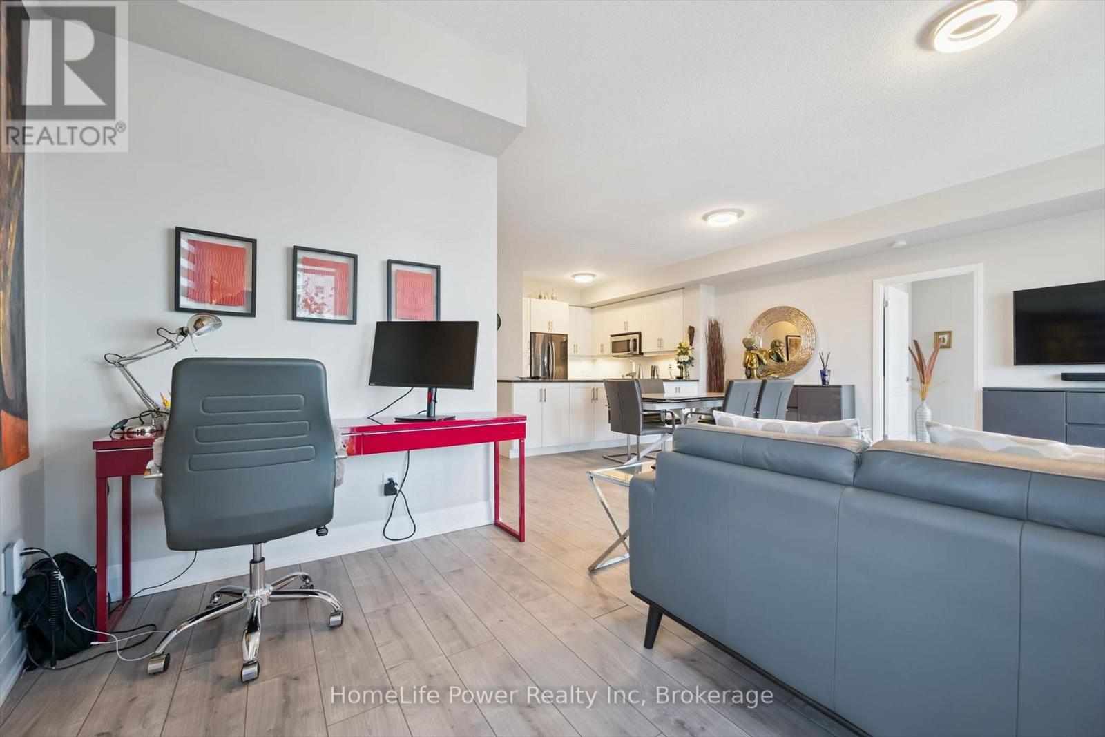 1201 - 1 Hurontario Street, Mississauga, Ontario  L5G 0A3 - Photo 18 - W12977002