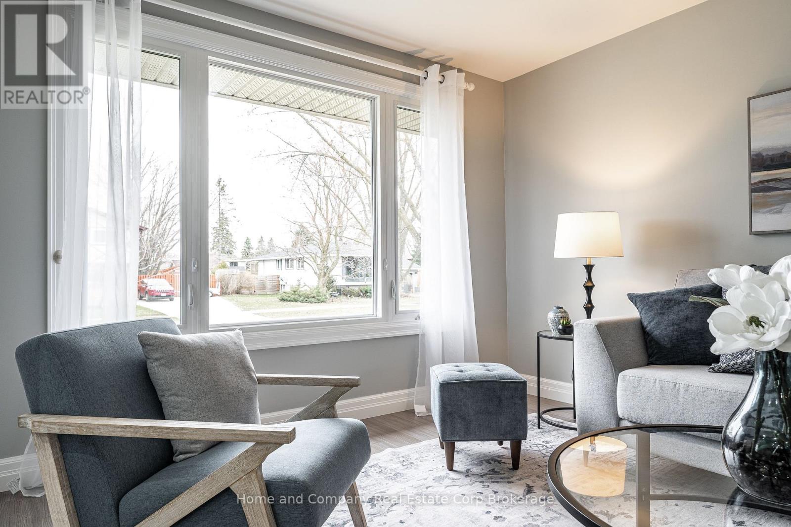 41 Dorland Drive, Stratford, Ontario  N5A 5C9 - Photo 4 - X12981522