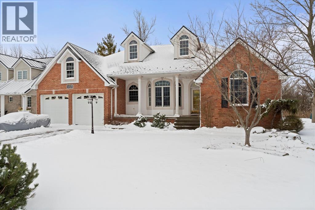 12127 Emma Maria, Tecumseh, Ontario  N8N 0G4 - Photo 2 - 26007743