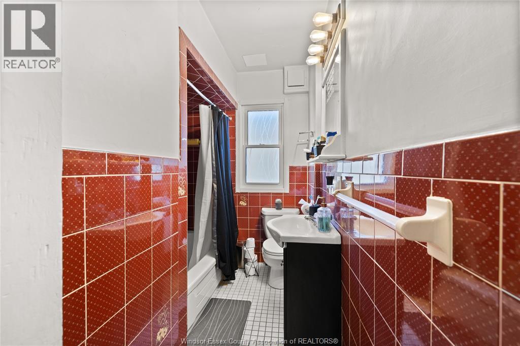 1389 Langlois Avenue, Windsor, Ontario  N8X 4L8 - Photo 13 - 26007738