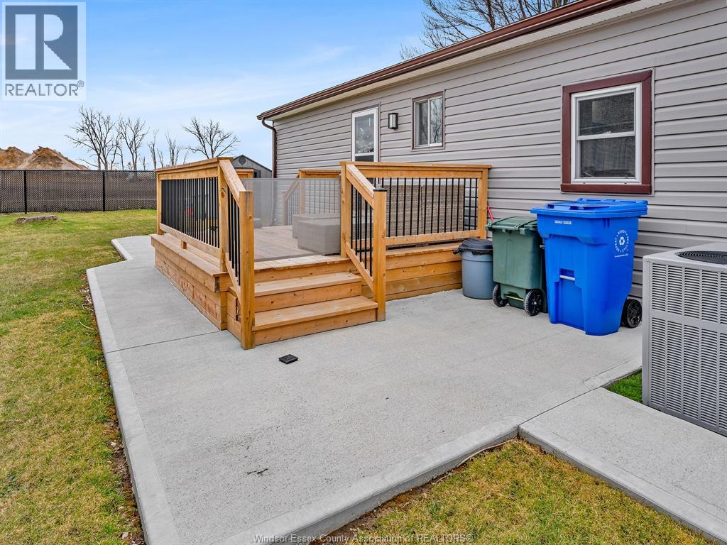 25 Parkside, Mcgregor, Ontario  N0R 1J0 - Photo 24 - 26007732