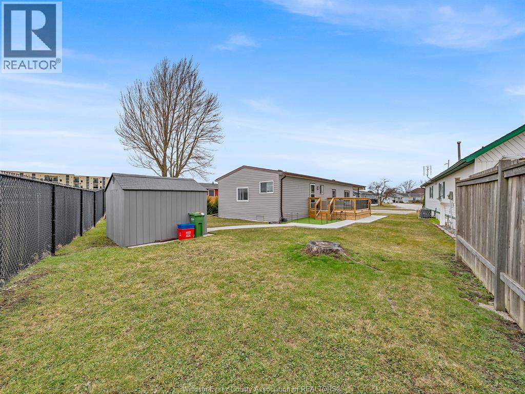 25 Parkside, Mcgregor, Ontario  N0R 1J0 - Photo 25 - 26007732