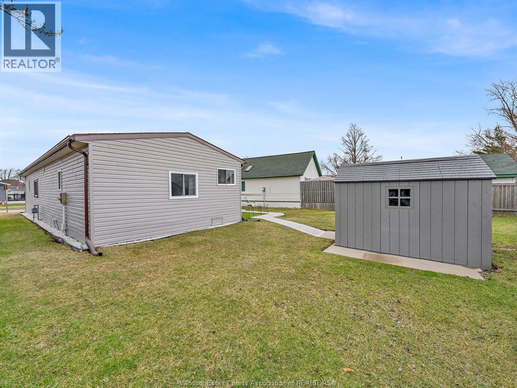 25 Parkside, Mcgregor, Ontario  N0R 1J0 - Photo 27 - 26007732