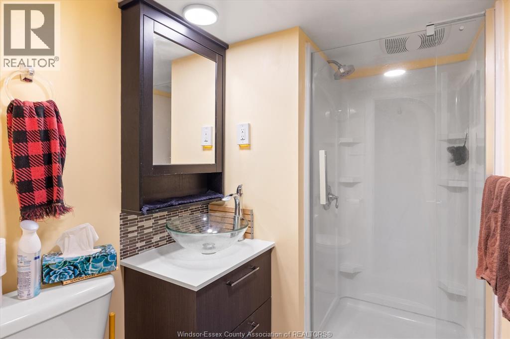 2979 Orion, Windsor, Ontario  N9E 2Z3 - Photo 18 - 26007320