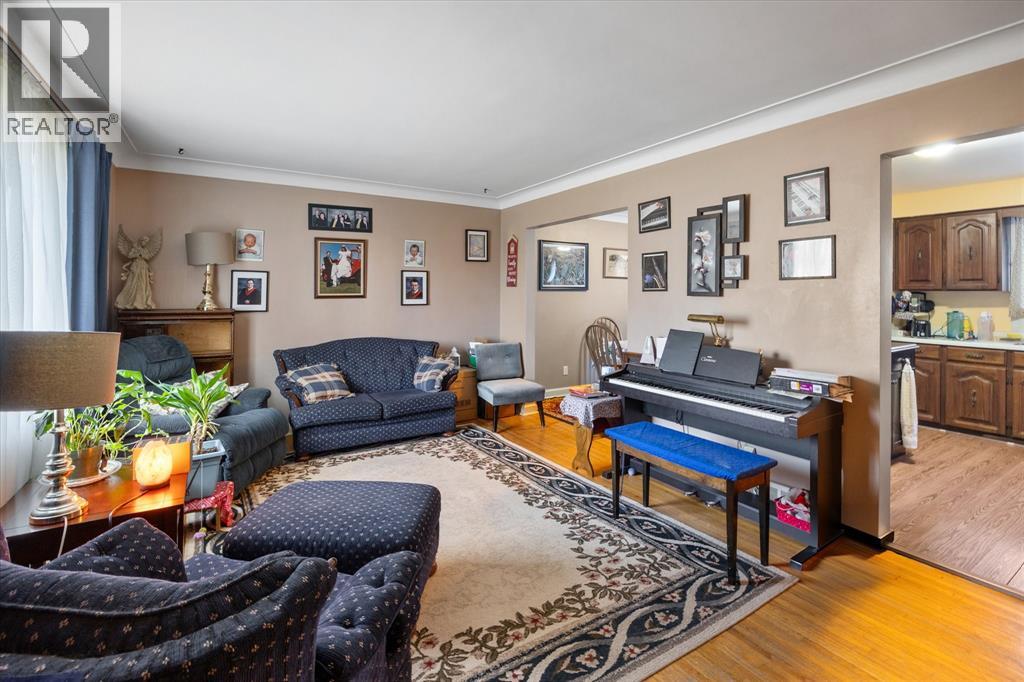 2979 Orion, Windsor, Ontario  N9E 2Z3 - Photo 4 - 26007320