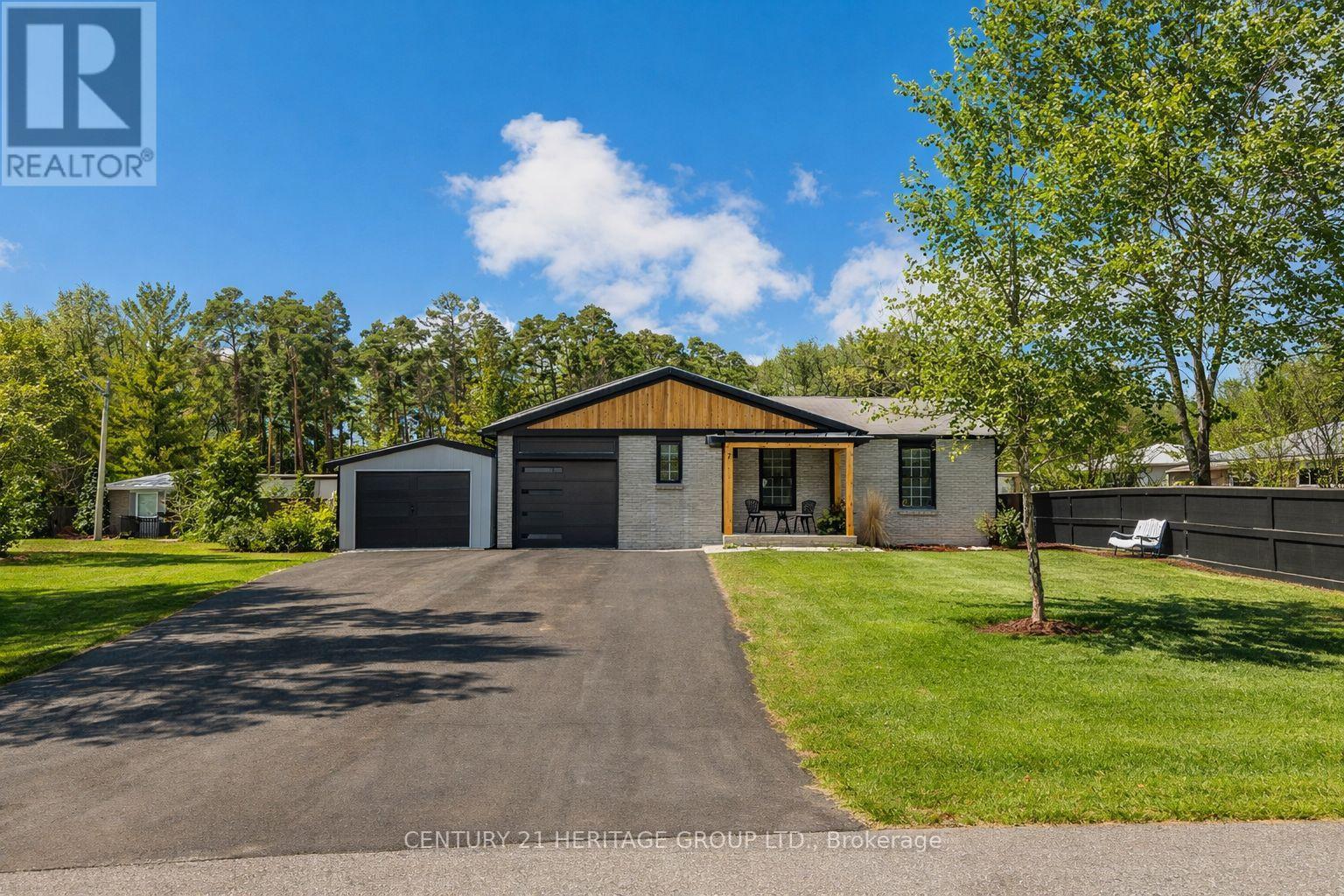 7 CRAWFORD CIRCLE, New Tecumseth, Ontario