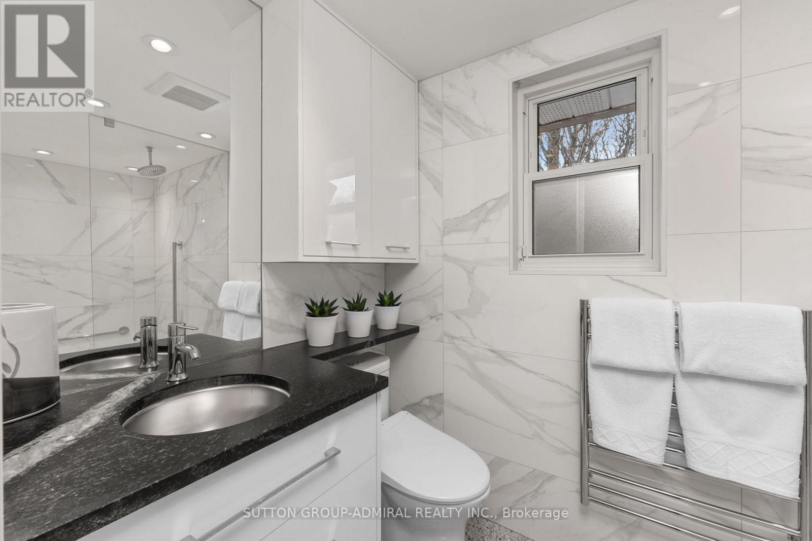 238 Mill Street, Richmond Hill, Ontario  L4C 4B3 - Photo 22 - N12974818