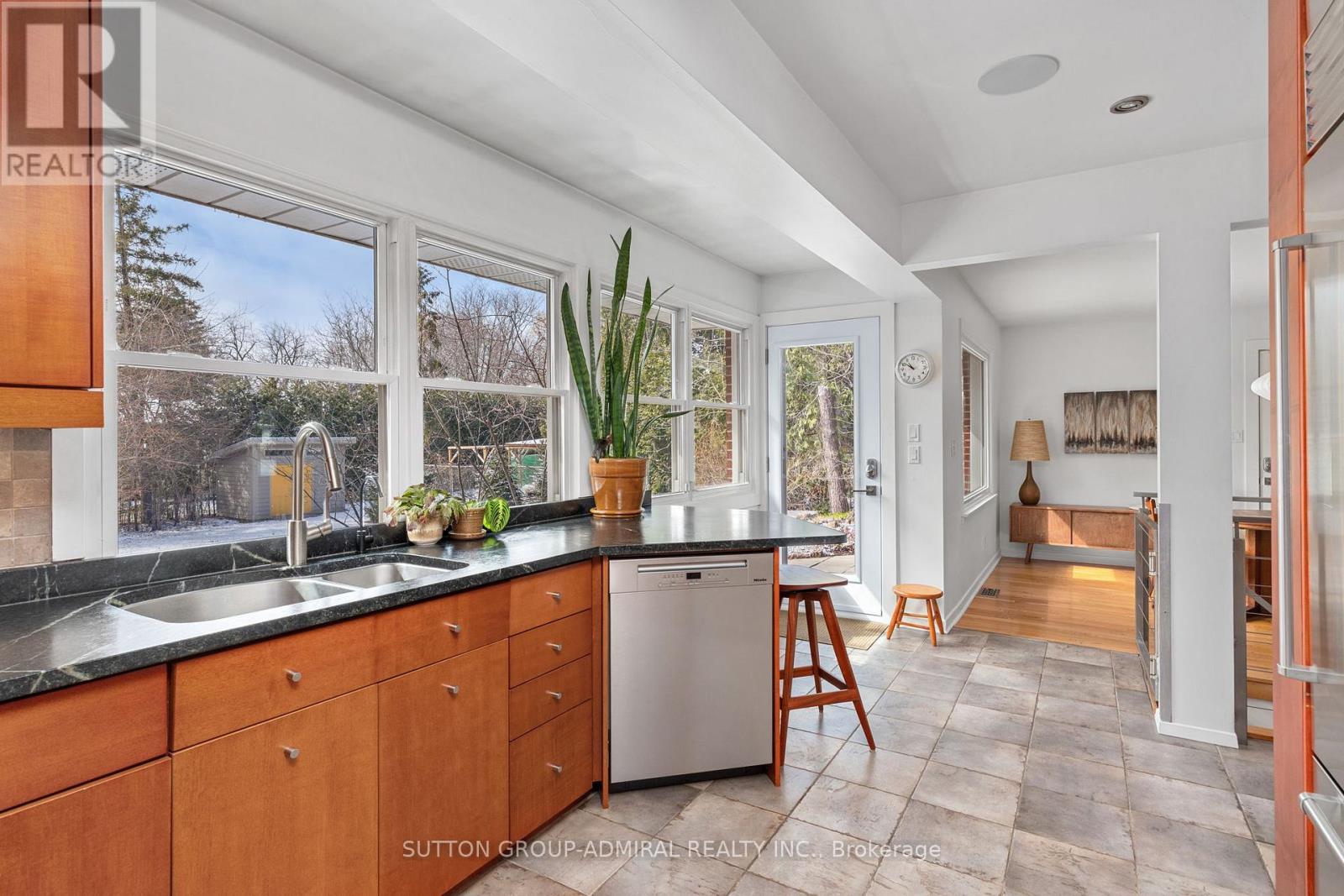 238 Mill Street, Richmond Hill, Ontario  L4C 4B3 - Photo 17 - N12974818