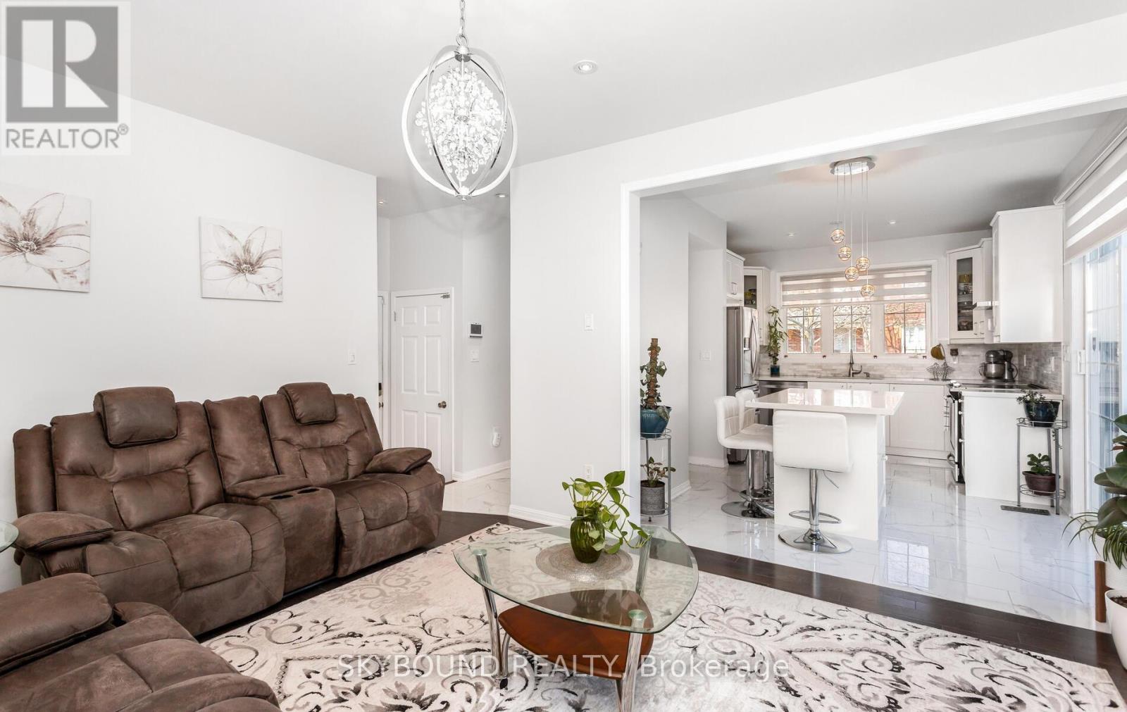 308 Mcdougall Cross, Milton, Ontario  L9T 0N6 - Photo 9 - W12980834