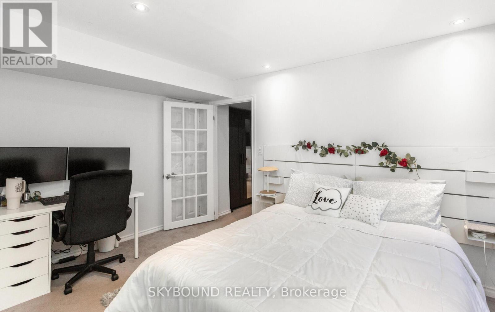 308 Mcdougall Cross, Milton, Ontario  L9T 0N6 - Photo 38 - W12980834