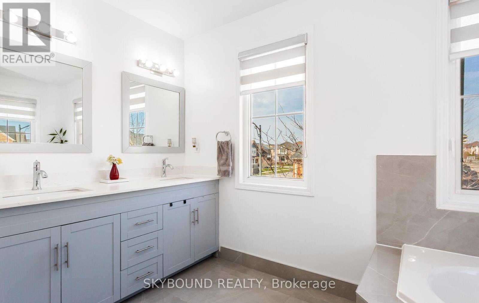 308 Mcdougall Cross, Milton, Ontario  L9T 0N6 - Photo 27 - W12980834