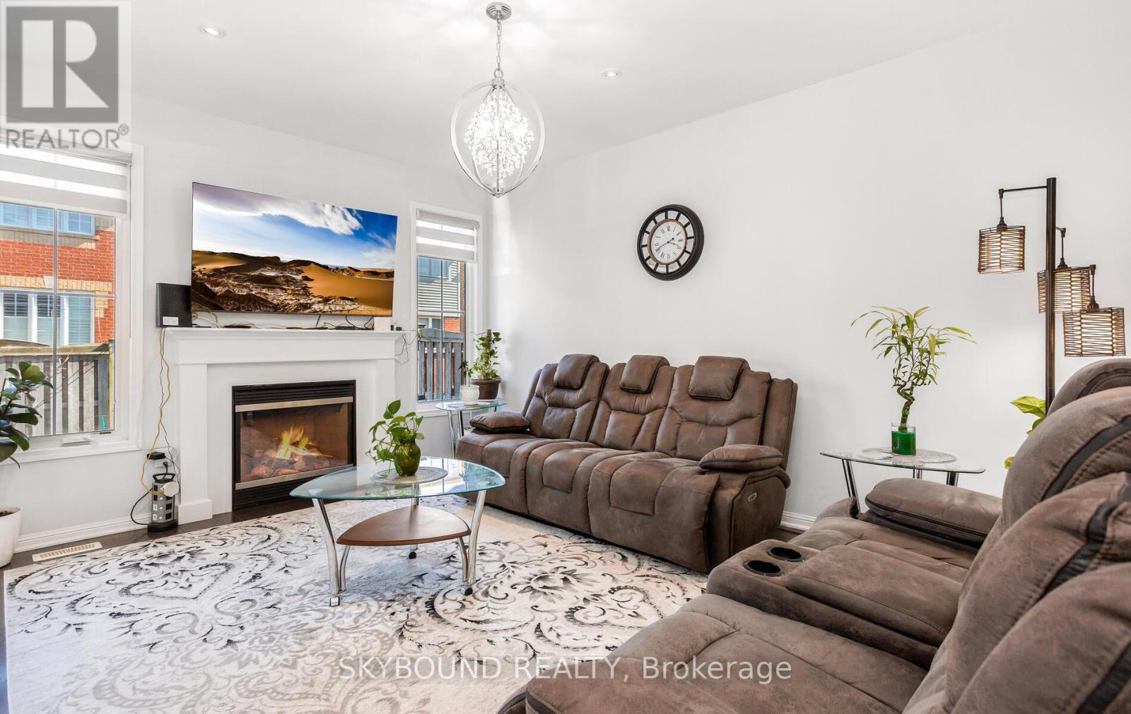 308 Mcdougall Cross, Milton, Ontario  L9T 0N6 - Photo 8 - W12980834