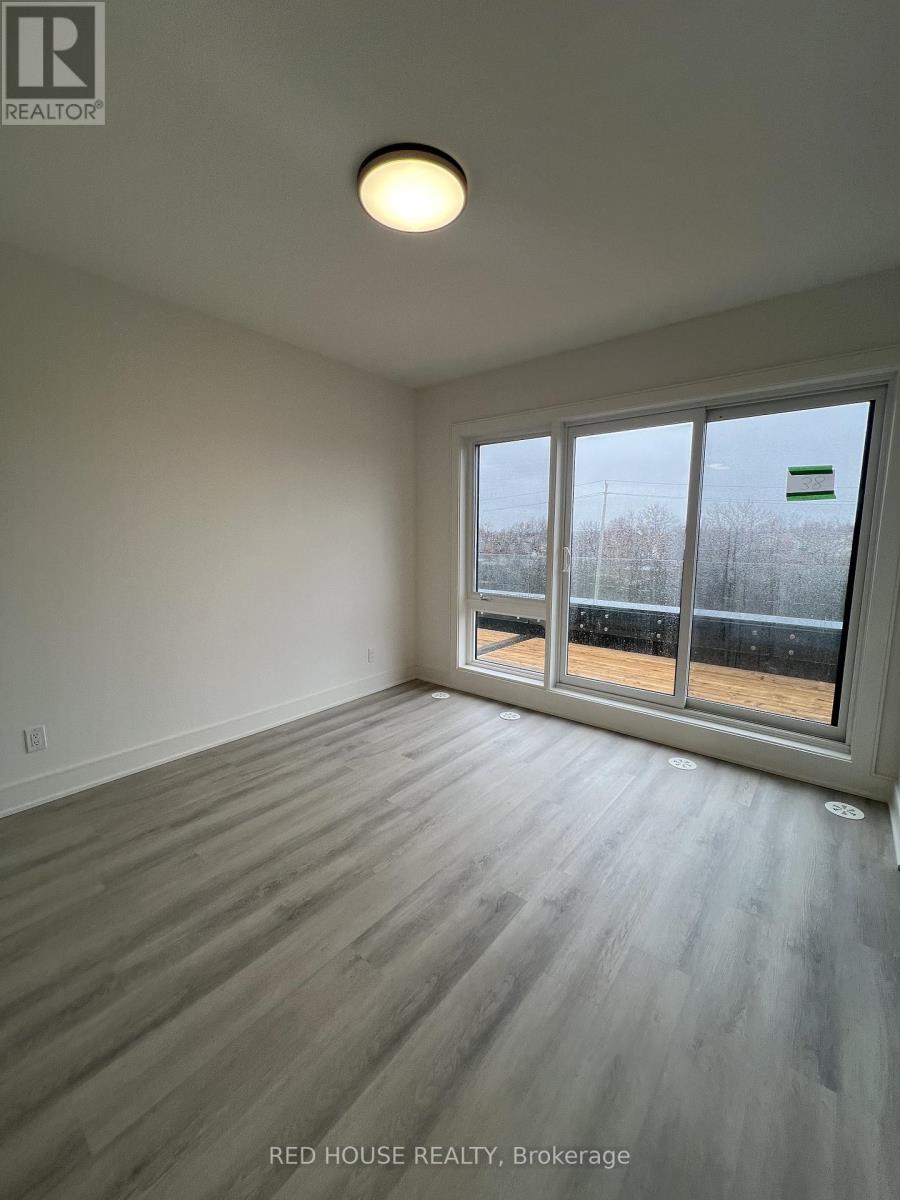 138 Everett Common, St. Catharines, Ontario  L2P 0G8 - Photo 17 - X12979862