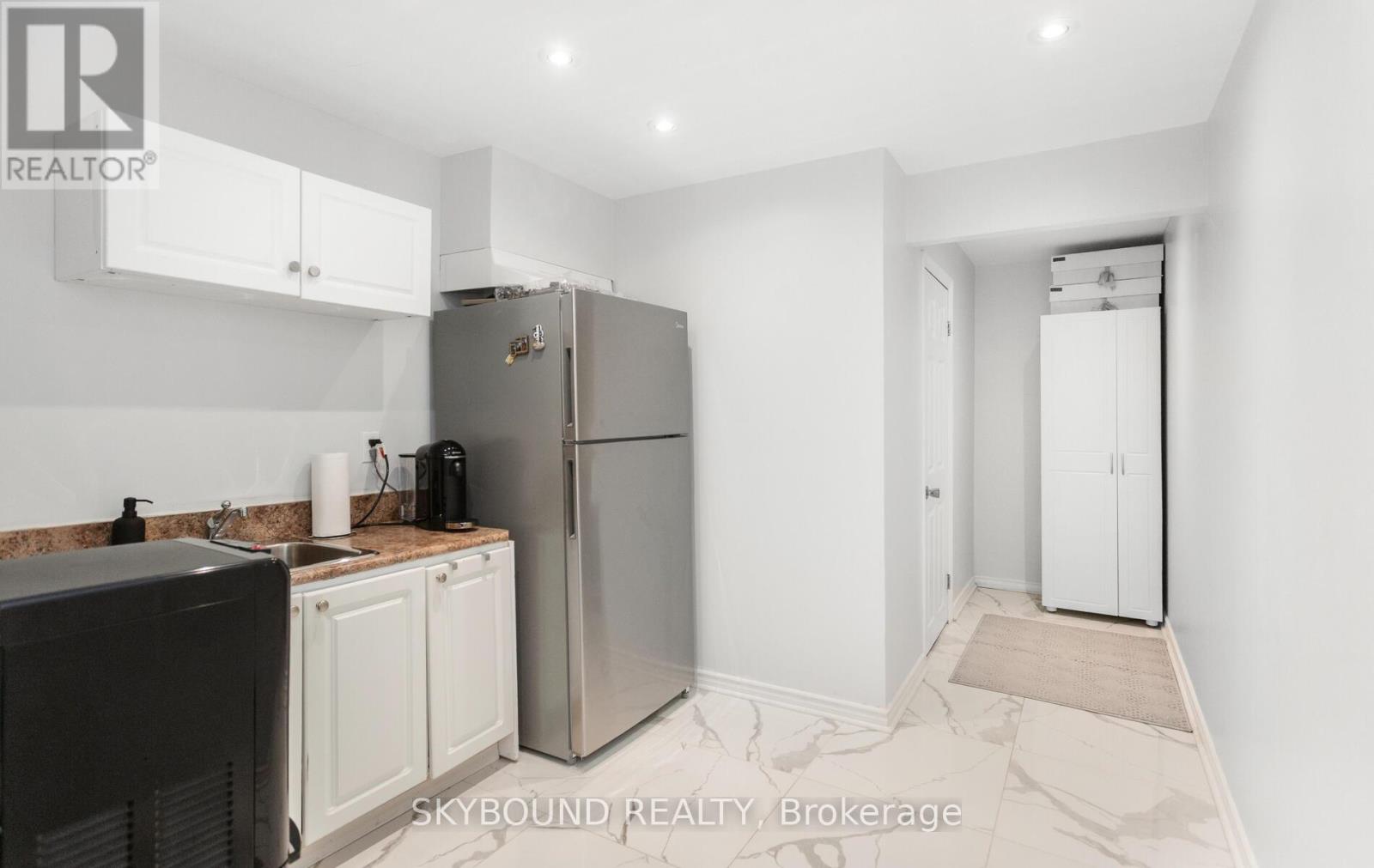 308 Mcdougall Cross, Milton, Ontario  L9T 0N6 - Photo 42 - W12980834