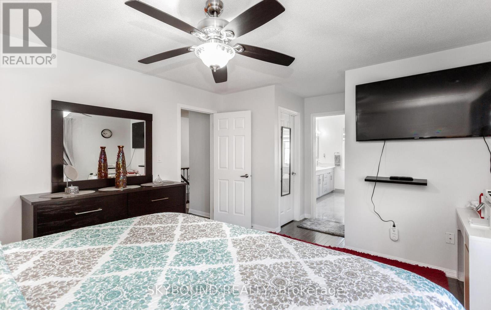 308 Mcdougall Cross, Milton, Ontario  L9T 0N6 - Photo 24 - W12980834