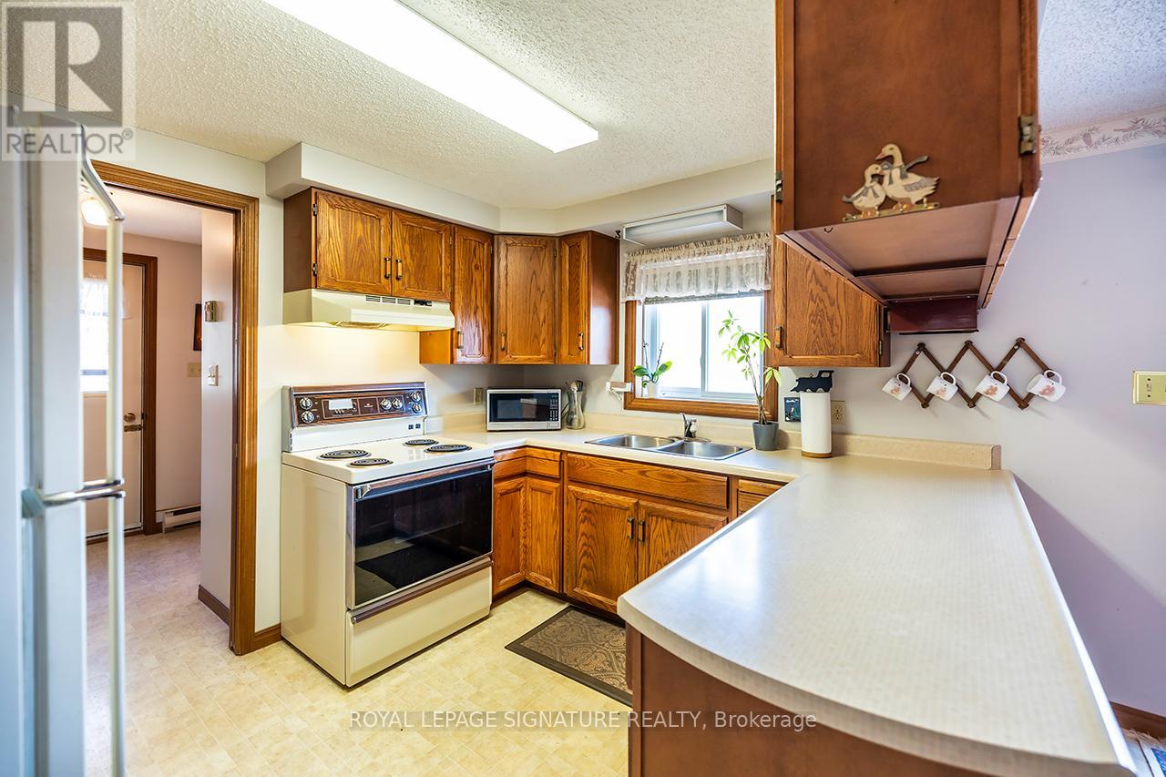 1928 Irondale Road, Highlands East, Ontario  K0M 1X0 - Photo 6 - X12981306