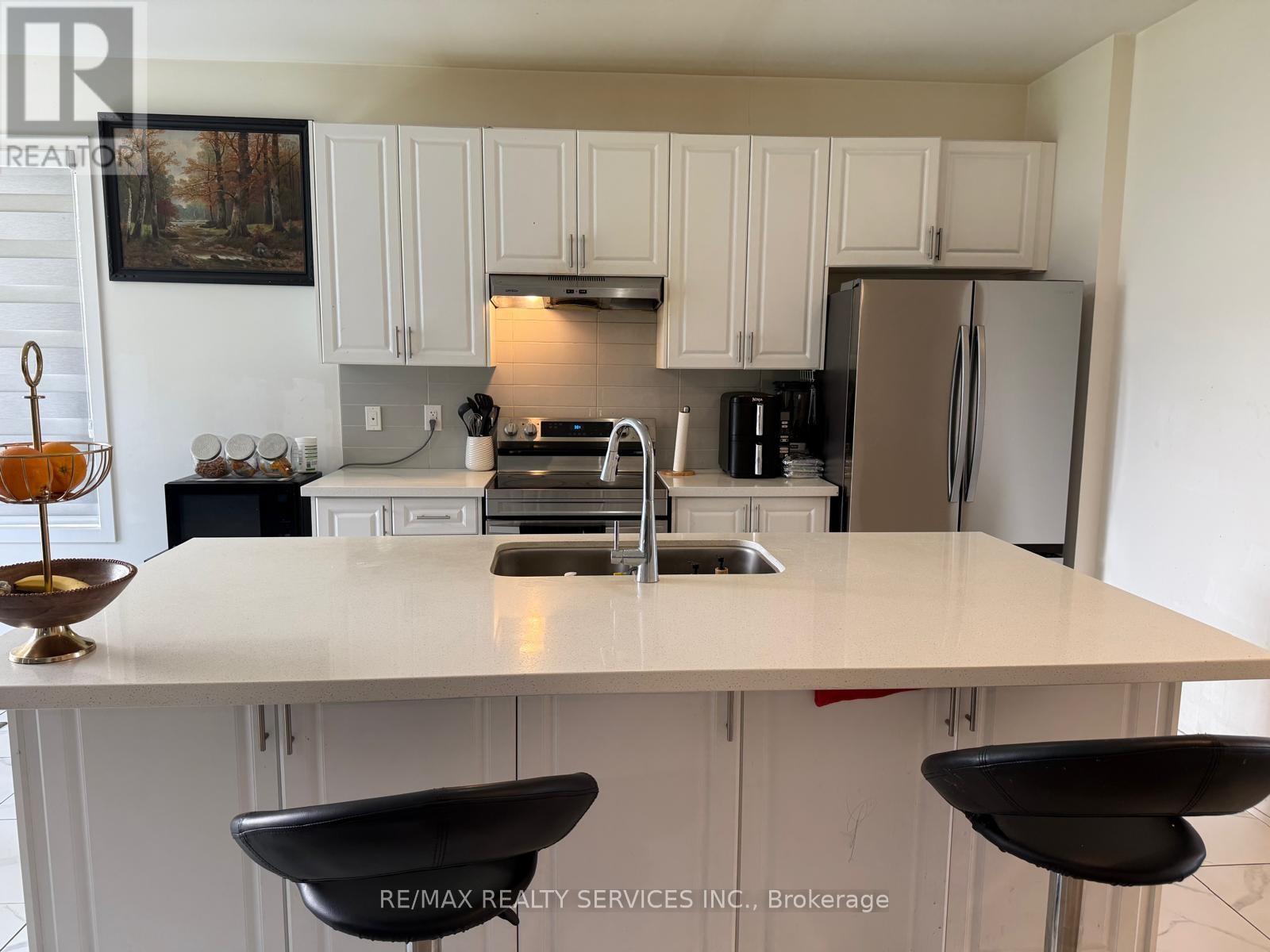 225 Flavelle Way, Peterborough, Ontario  K9K 0J1 - Photo 18 - X12981308