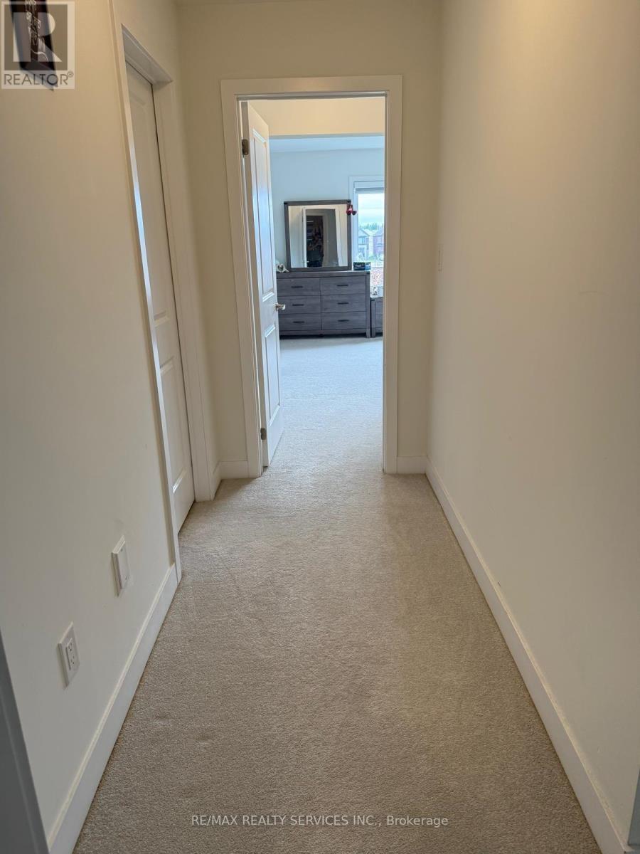 225 Flavelle Way, Peterborough, Ontario  K9K 0J1 - Photo 4 - X12981308