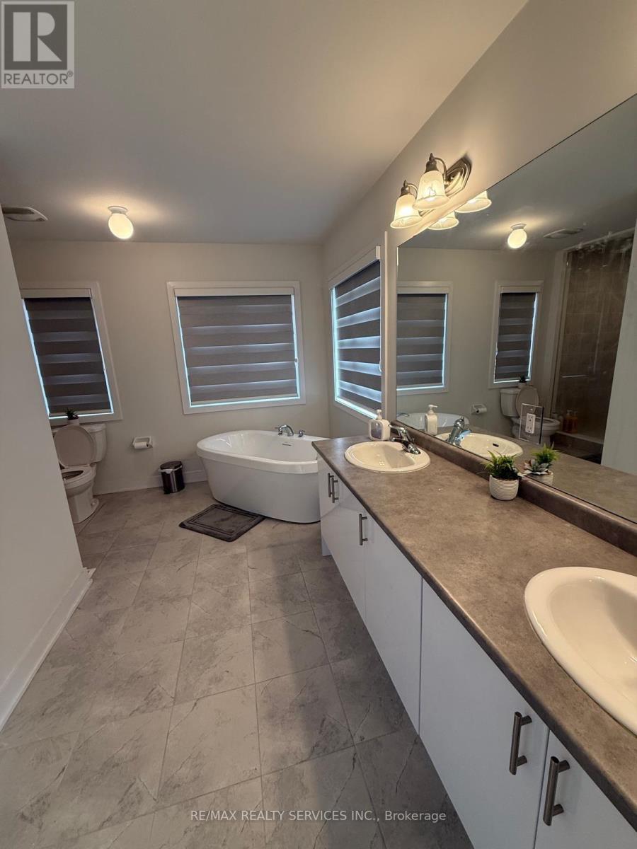 225 Flavelle Way, Peterborough, Ontario  K9K 0J1 - Photo 8 - X12981308