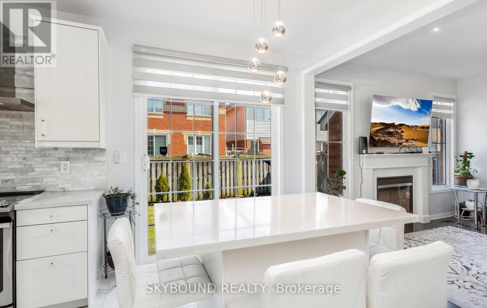 308 Mcdougall Cross, Milton, Ontario  L9T 0N6 - Photo 14 - W12980834