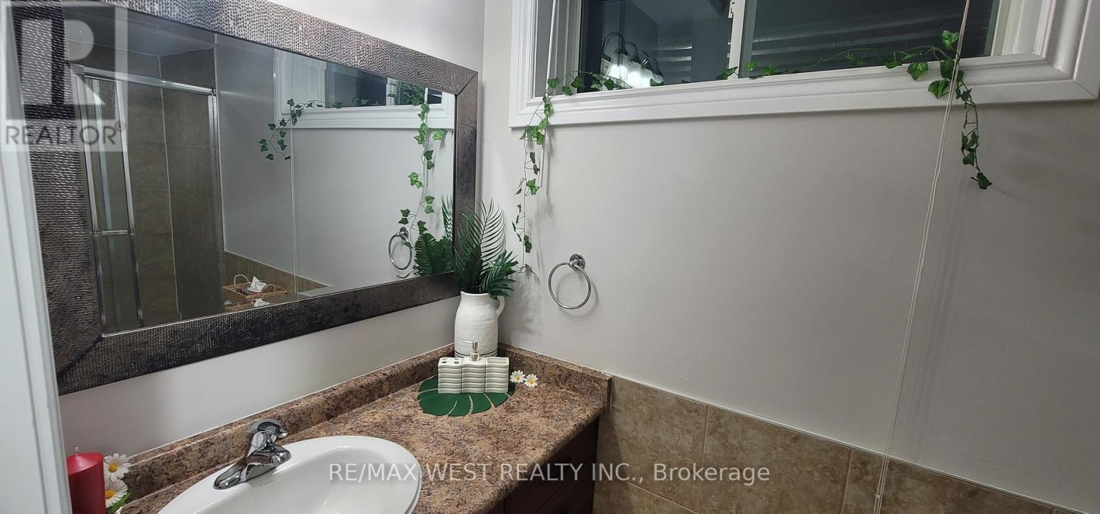 Basement - 171 Westmeadow Drive, Kitchener, Ontario  N2N 3P9 - Photo 10 - X12981328