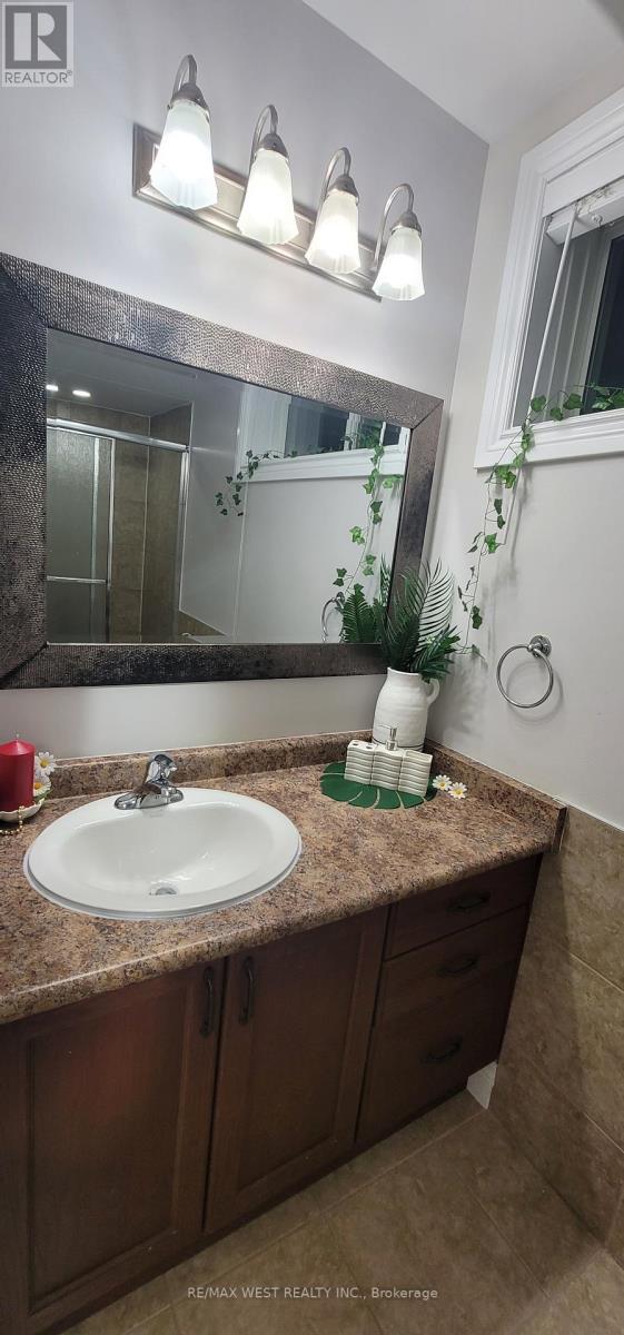 Basement - 171 Westmeadow Drive, Kitchener, Ontario  N2N 3P9 - Photo 9 - X12981328