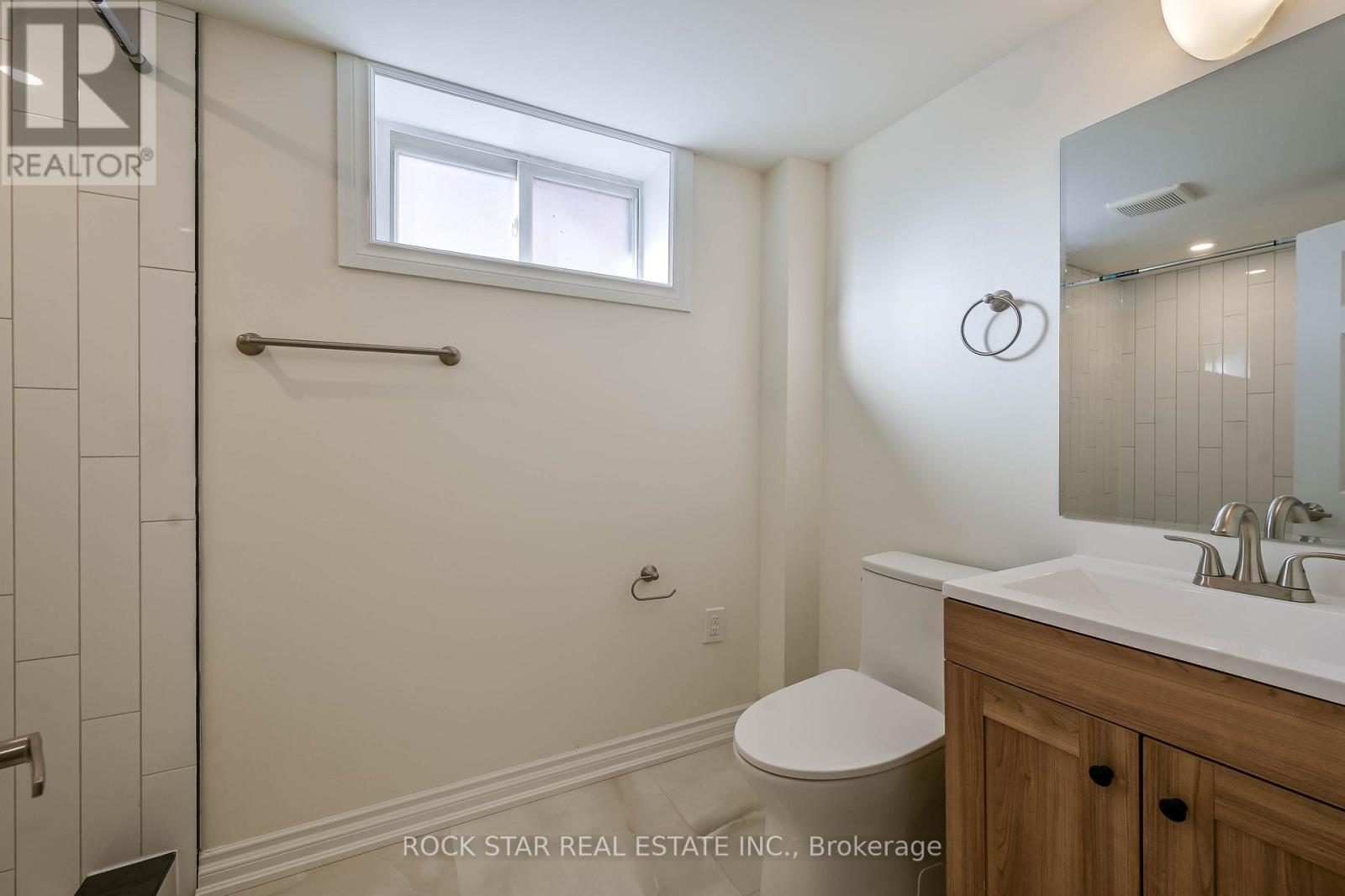 76 Terrace Drive, Hamilton, Ontario  L9A 2Y6 - Photo 36 - X12981376