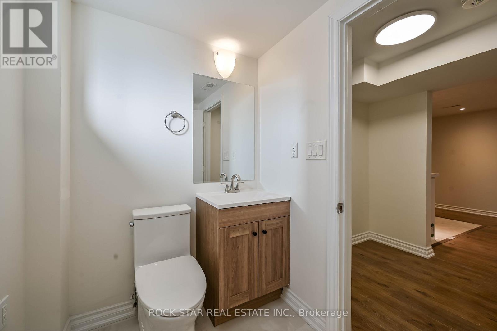 76 Terrace Drive, Hamilton, Ontario  L9A 2Y6 - Photo 37 - X12981376