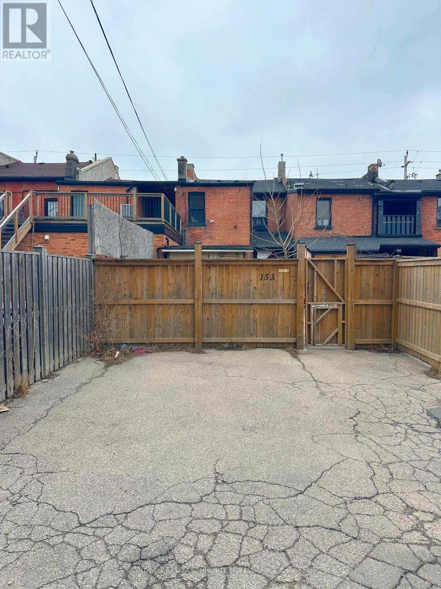 153 Wellington Street N, Hamilton, Ontario  L8R 1N4 - Photo 38 - X12981468