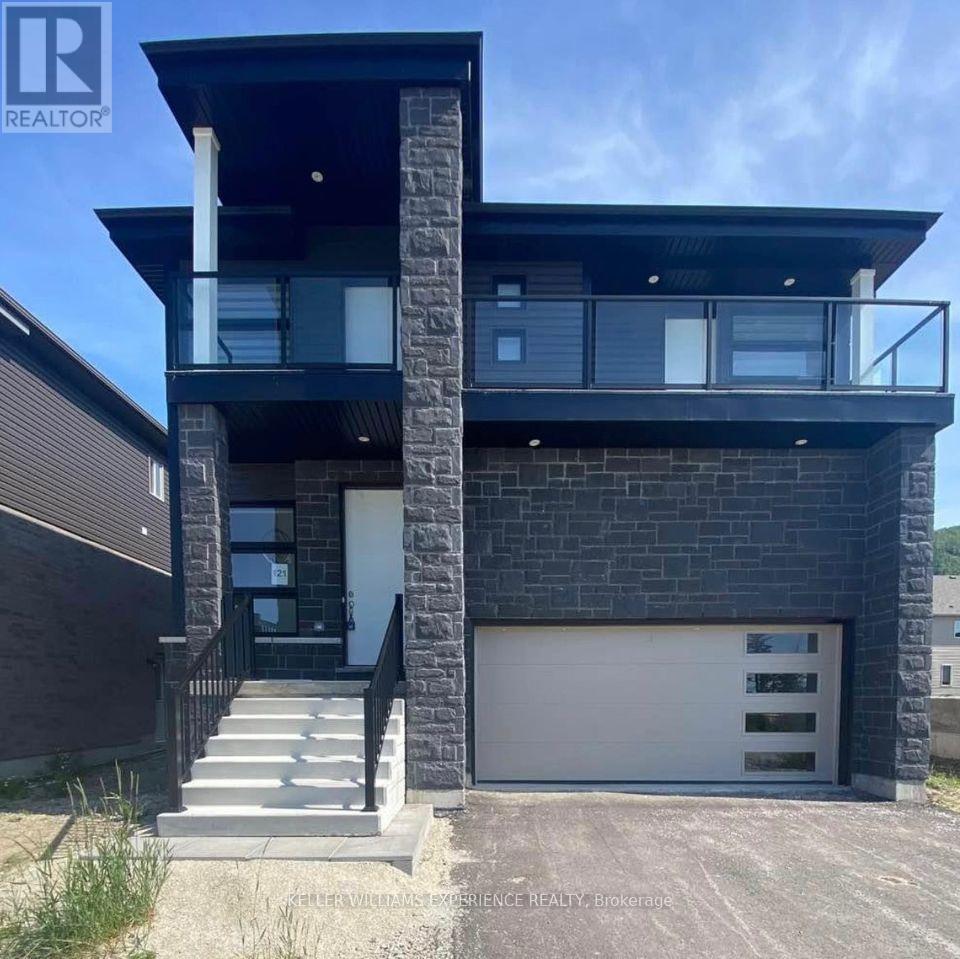 121 SEBASTIAN STREET, Blue Mountains, Ontario