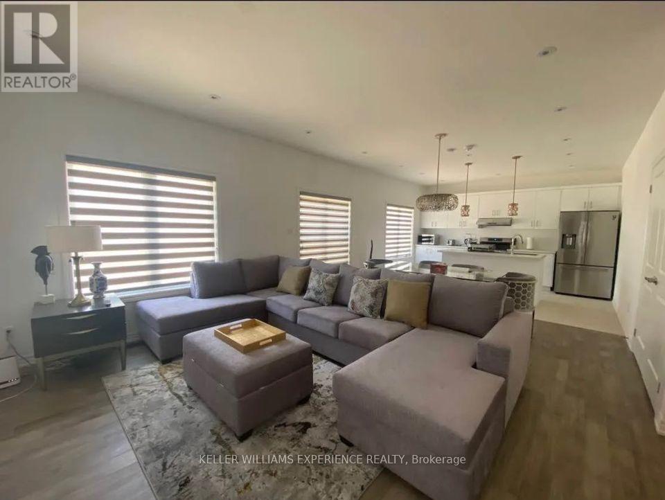 121 Sebastian Street, Blue Mountains, Ontario  N0H 1J0 - Photo 5 - X12981566