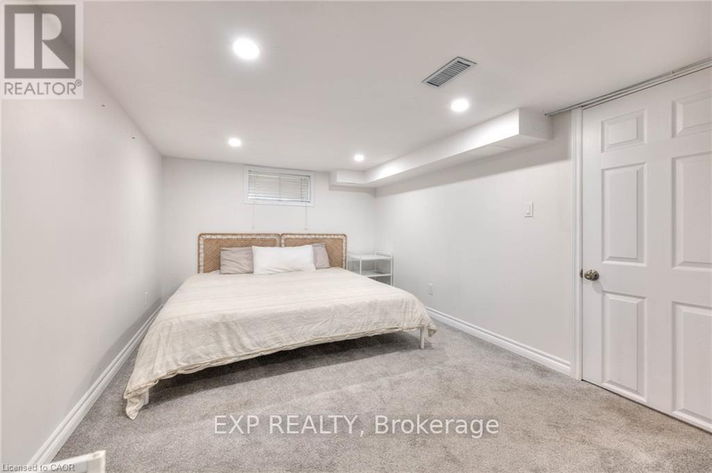 50 Walnut Street, Kitchener, Ontario  N2G 1P6 - Photo 20 - X12981580