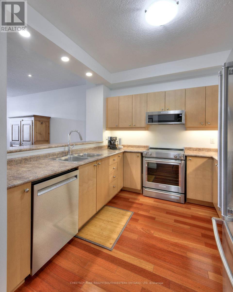 36 Fullerton Street, Waterloo, Ontario  N2L 6L4 - Photo 16 - X12981590