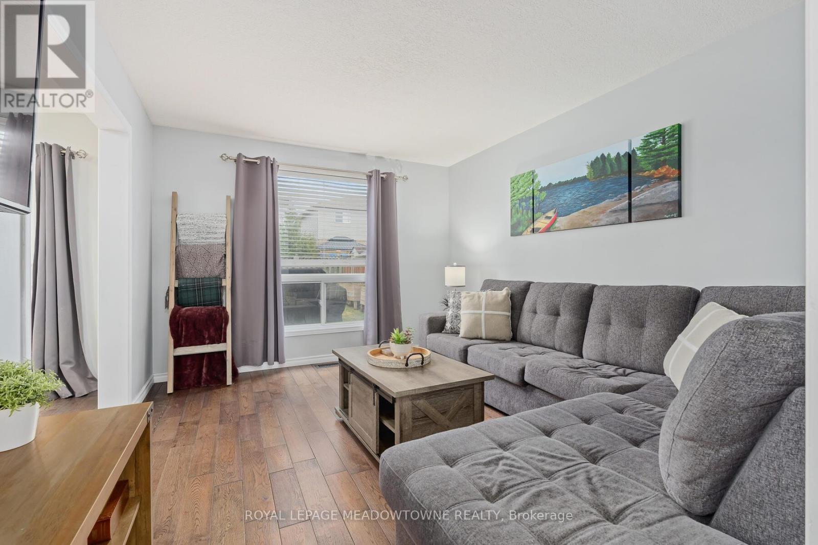 92 Hill Trail, Guelph, Ontario  N1E 7C9 - Photo 16 - X12981656