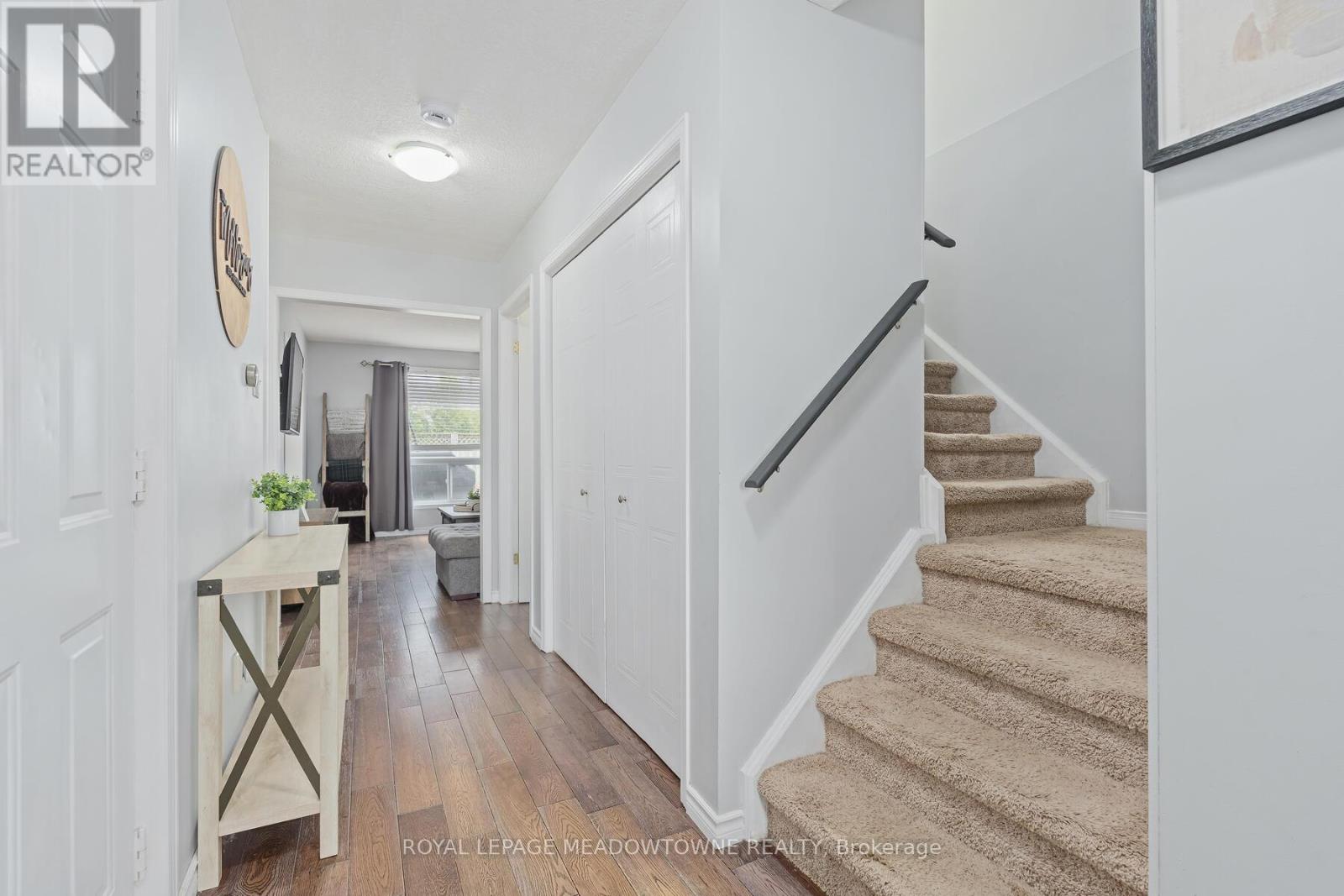 92 Hill Trail, Guelph, Ontario  N1E 7C9 - Photo 21 - X12981656