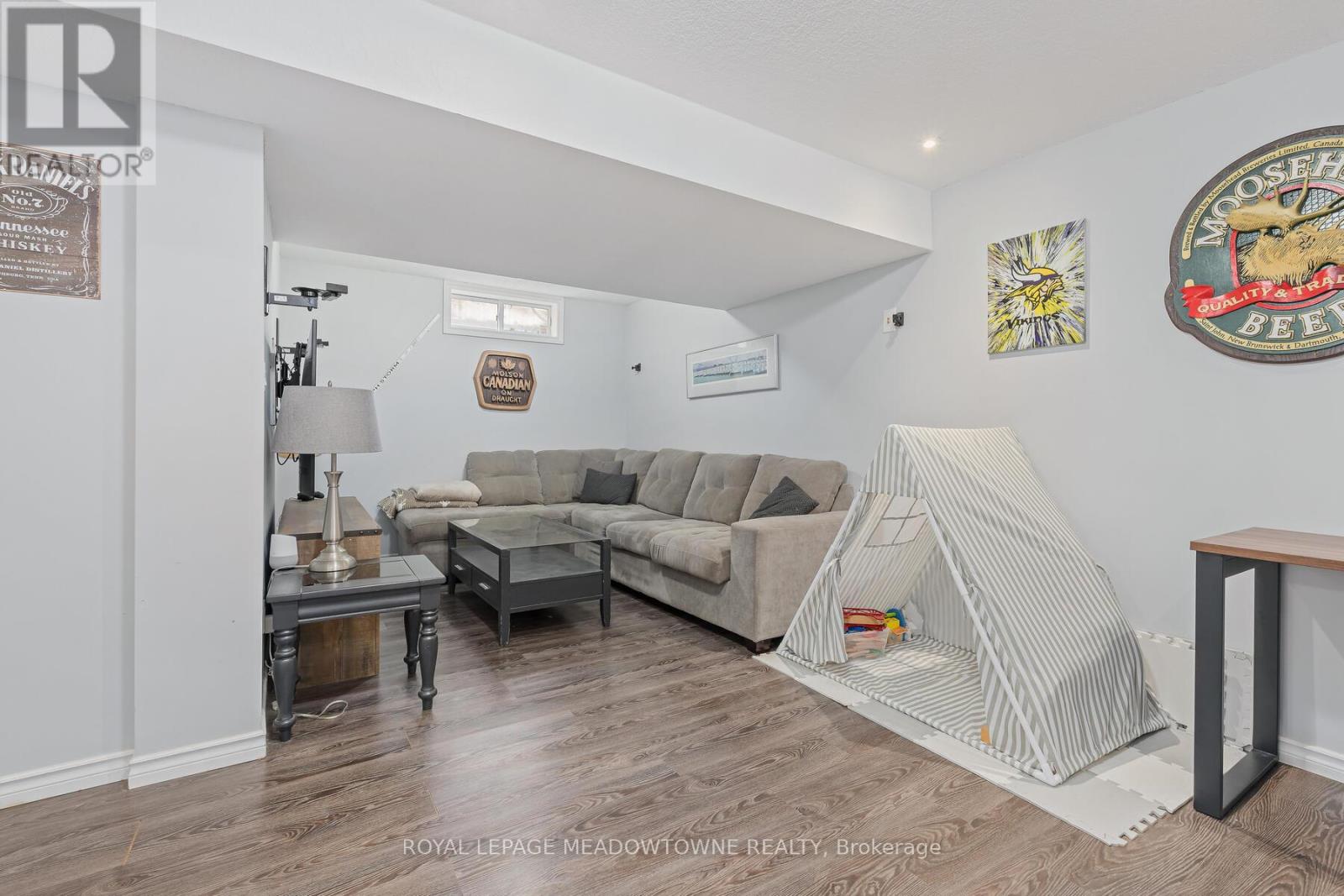 92 Hill Trail, Guelph, Ontario  N1E 7C9 - Photo 33 - X12981656