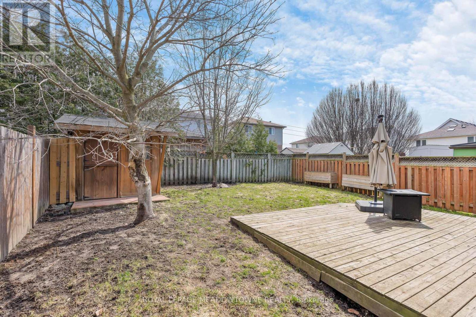 92 Hill Trail, Guelph, Ontario  N1E 7C9 - Photo 39 - X12981656